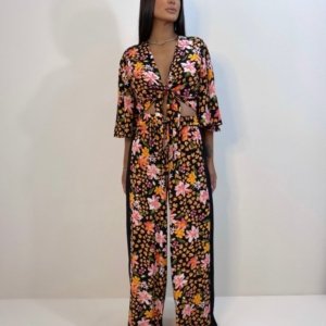 Conjunto Maria - Primavera Fundo Preto - Image 1