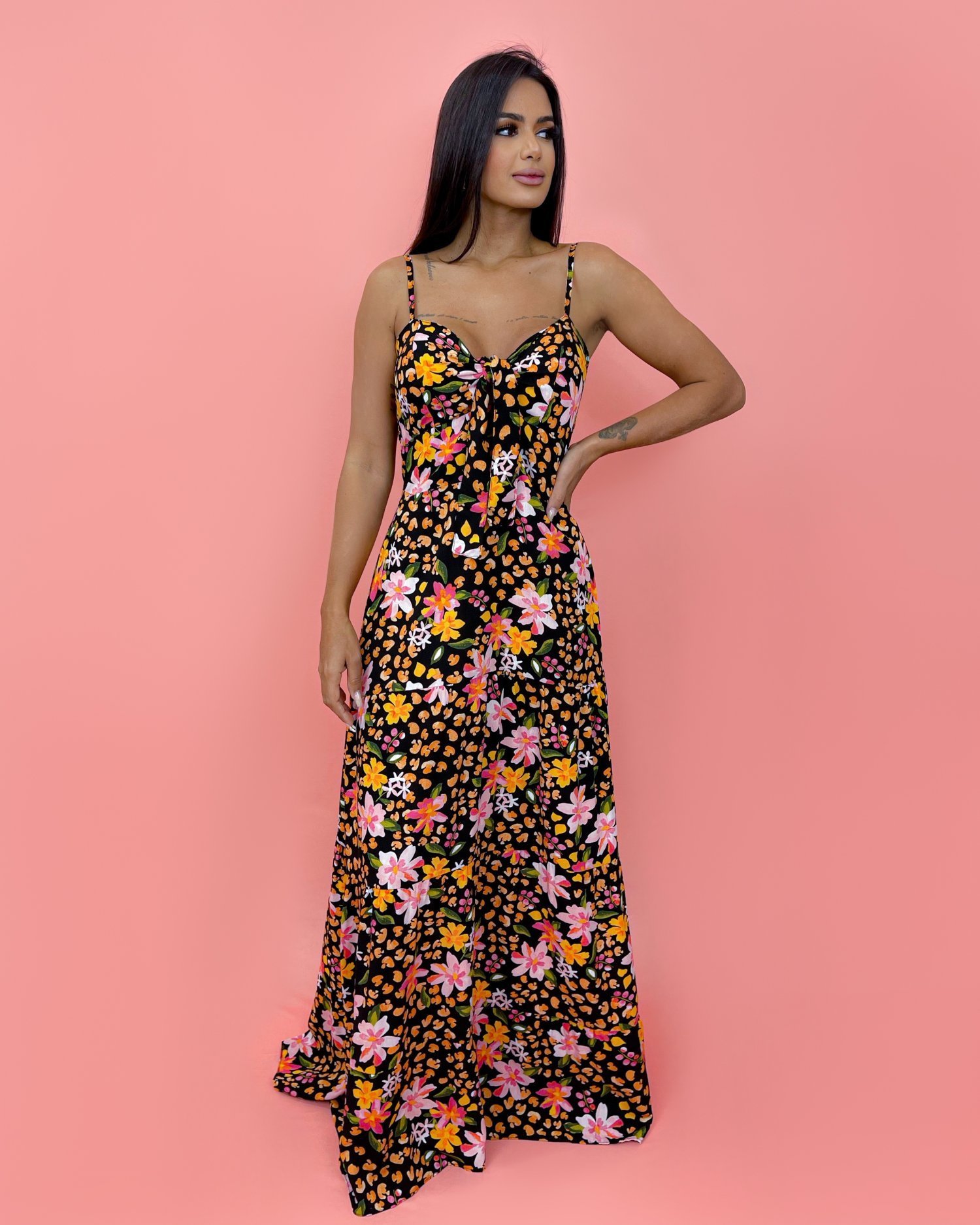 Vestido Camila - Primavera Fundo Preto - Image 1