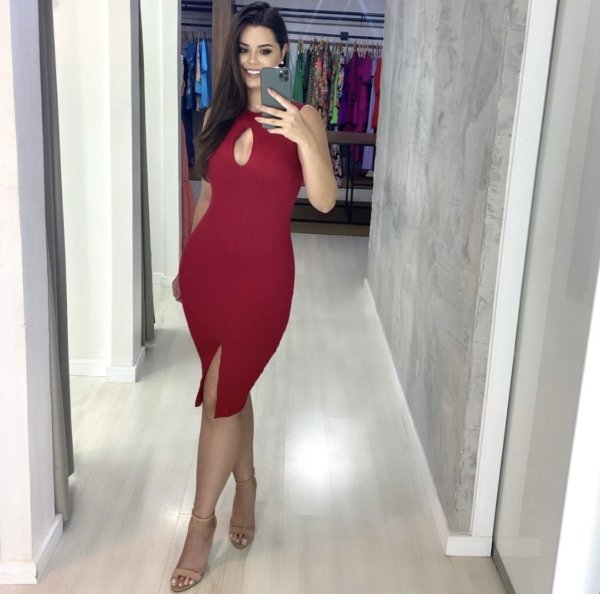 Vestido Canelado Regina - Vermelho