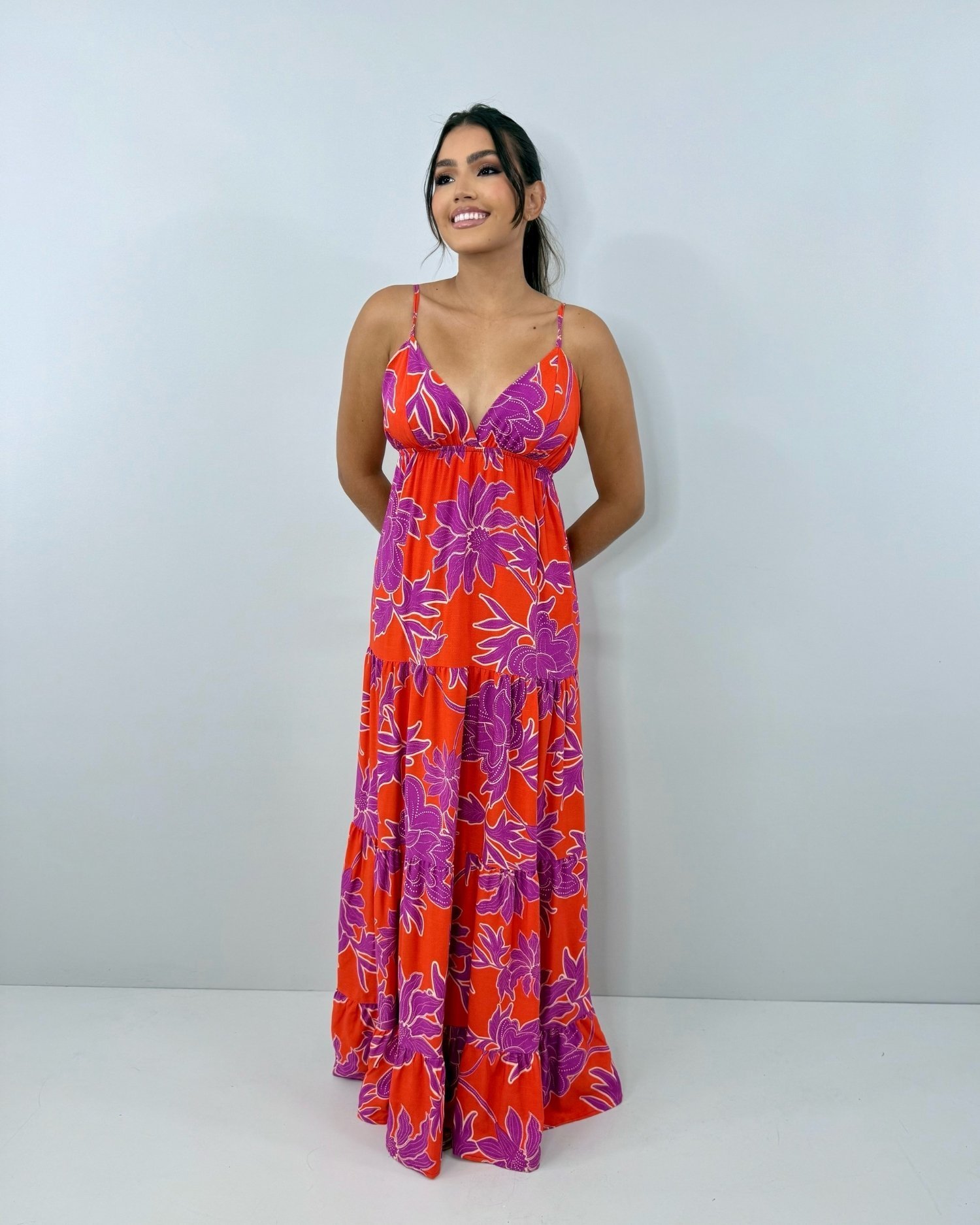 Vestido Sophia - Floral Fundo Laranja - Image 1