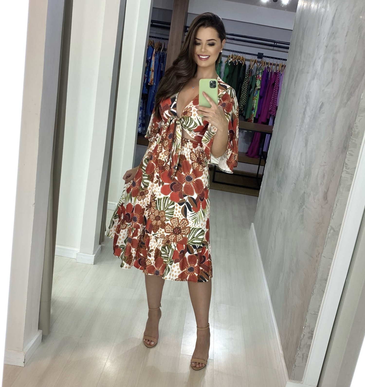 Conjunto Bárbara - Floral Fundo Offwhite - Image 1