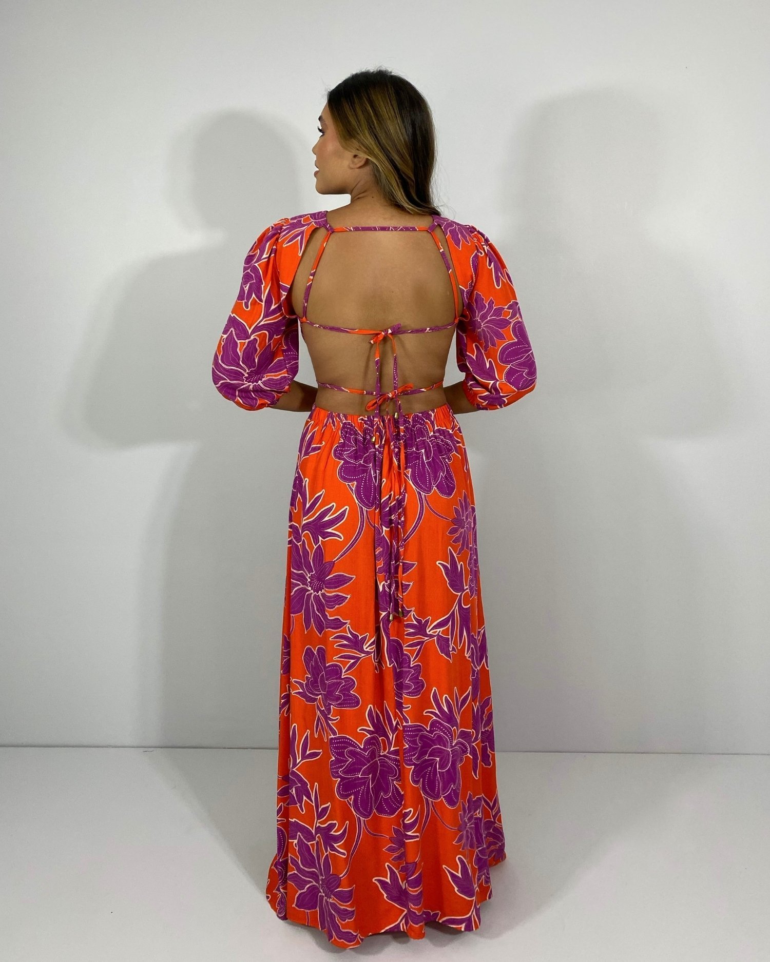 Vestido Giza - Floral Fundo Laranja - Image 4