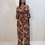 Cropped Maria – Primavera Fundo Preto