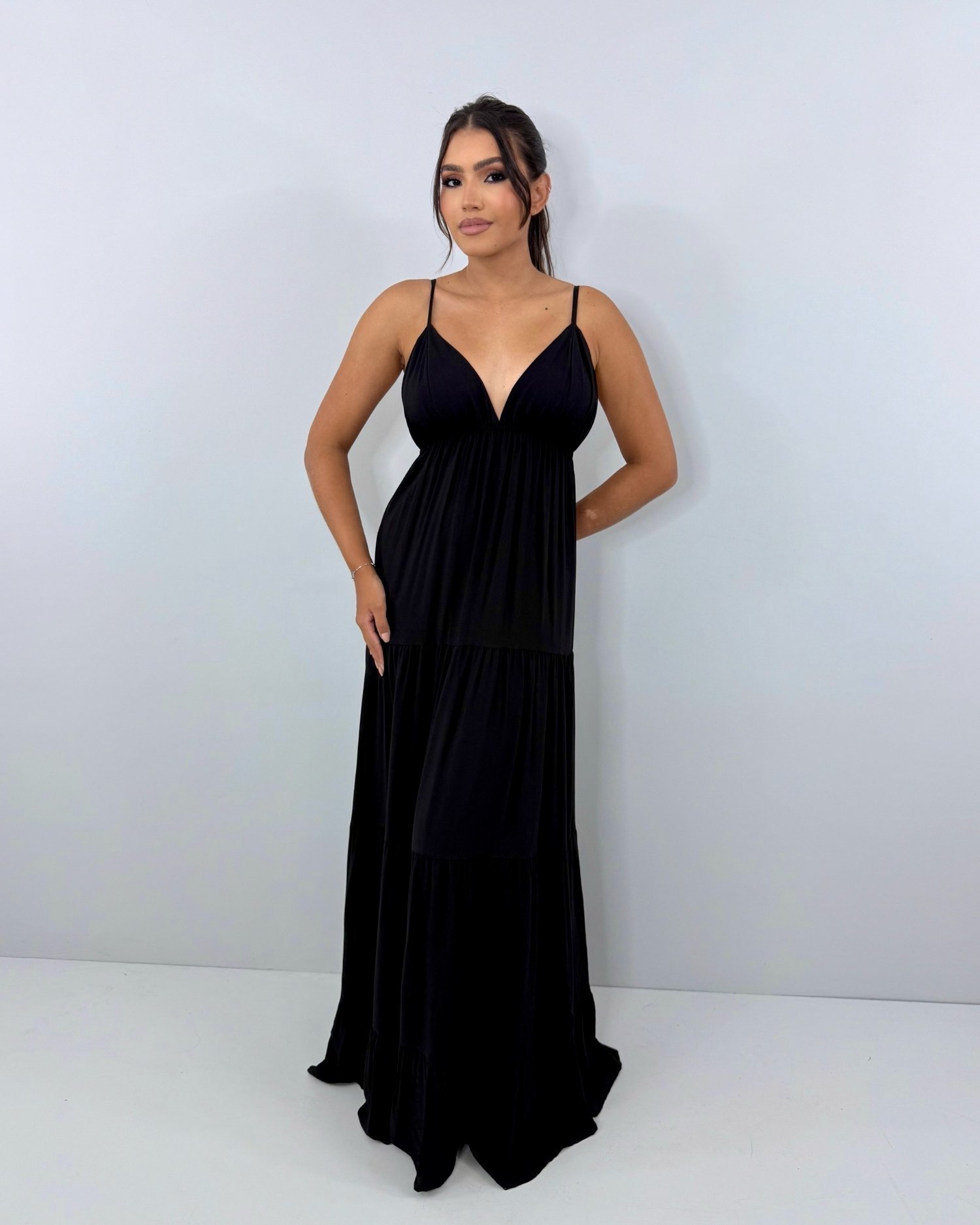 Vestido Sophia - Preto - Image 1